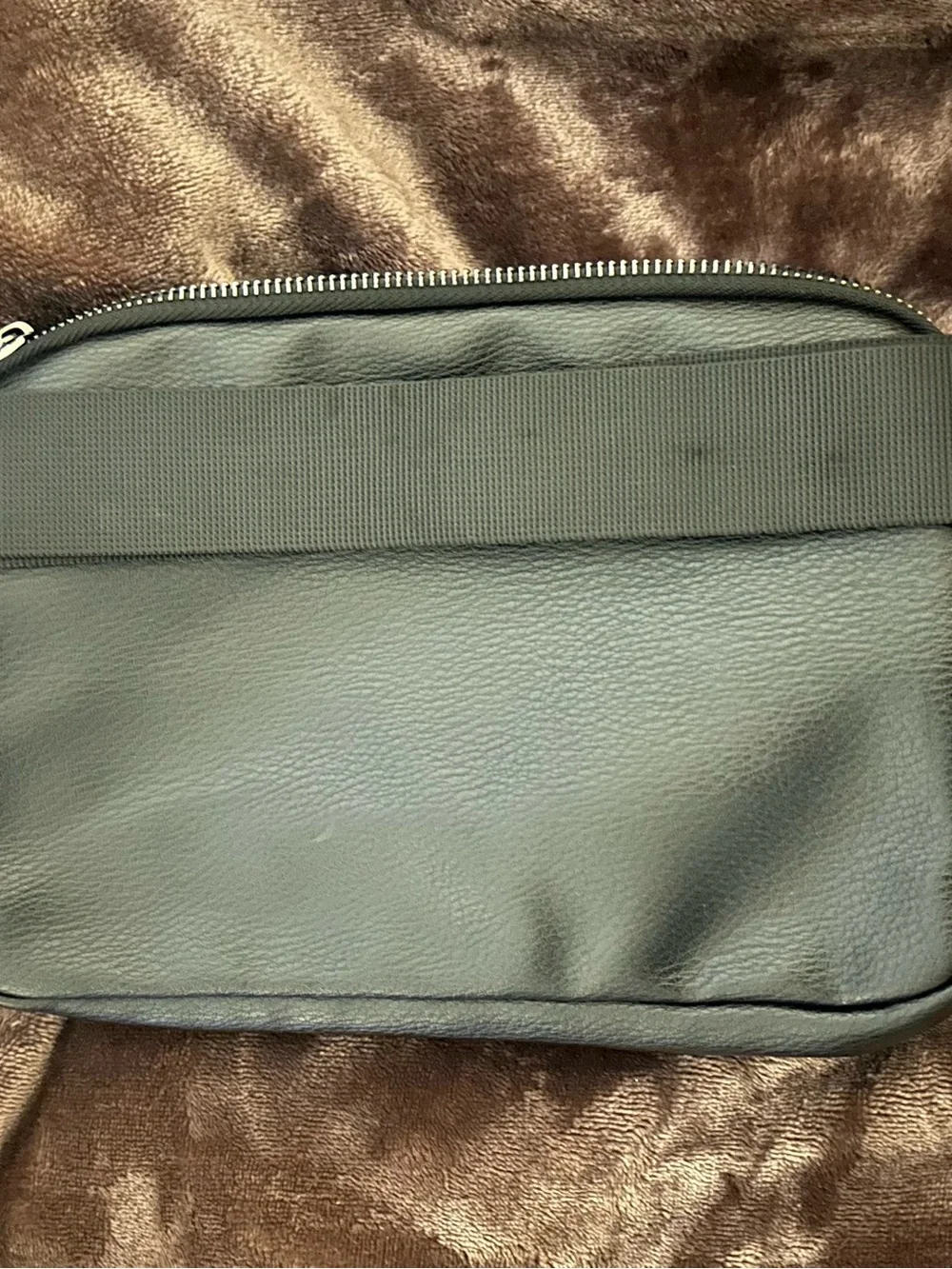 Black Leatherette Men's / Women’s Waist Bag - Sleek Everyday Carry
